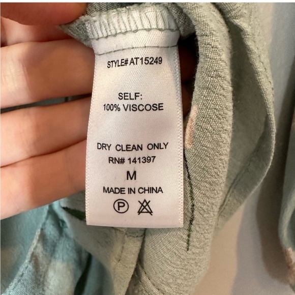 Astr Long Sleeve Blouse Women's Sage Multi Floral Side Button Blouse - Picture 16 of 16